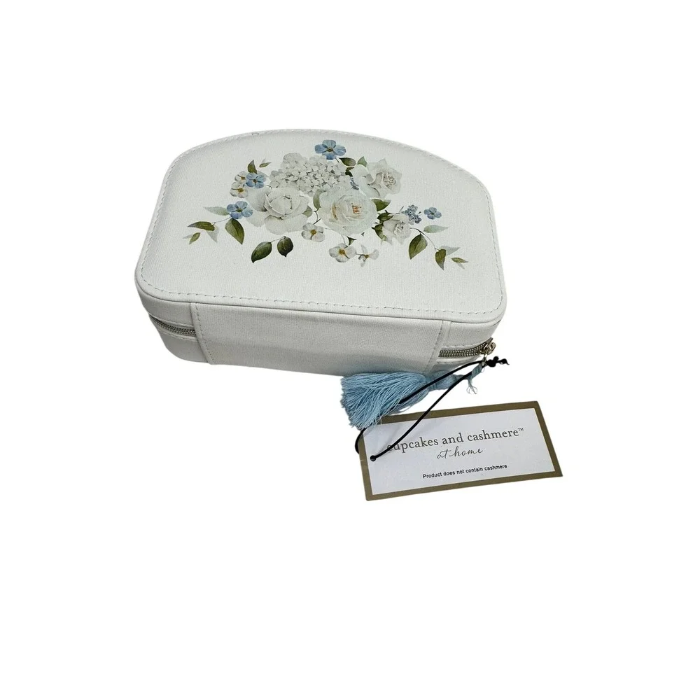 Cupcakes and Cashmere White Floral Travel Jewelry Case Mirror Tassel NWT